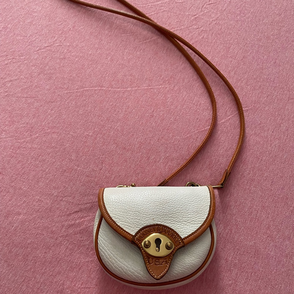 Crossbody belt bag